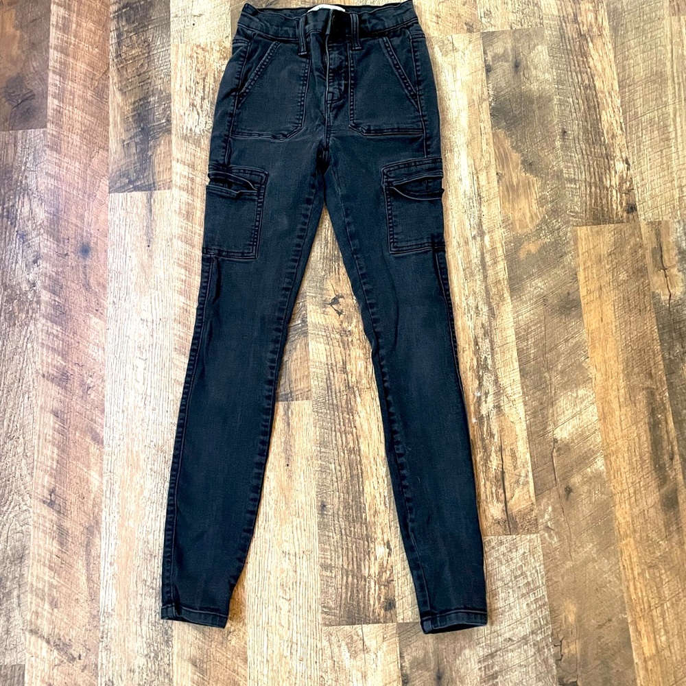 Black Mudd skinny jeans